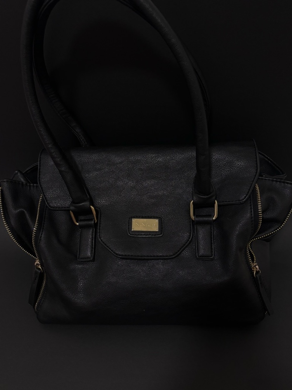 nine & co black tote handbag 🖤